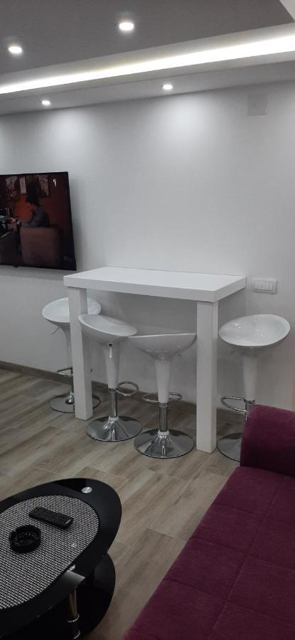 Adrijana 2 Apartmani Vrnjačka Banja Eksteriør billede